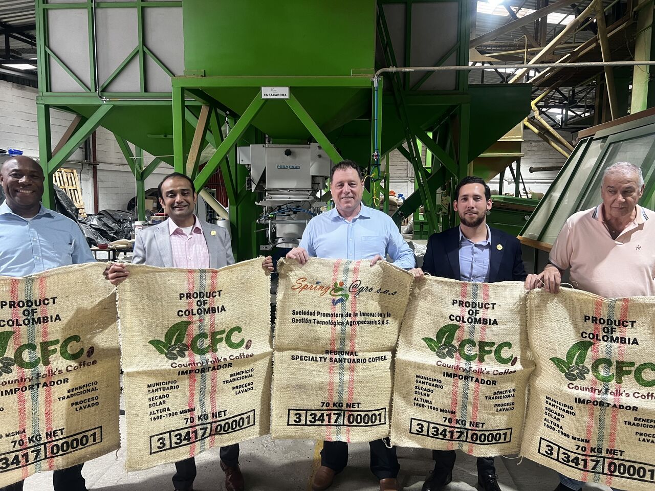 Team visit during the Transformación Grancolombiana initiative